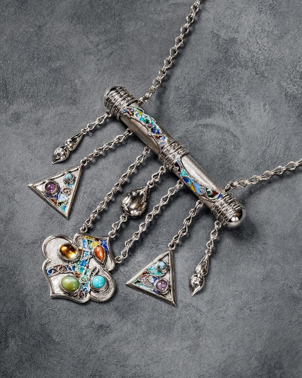 Silver Onirzhiek Pectoral Necklace