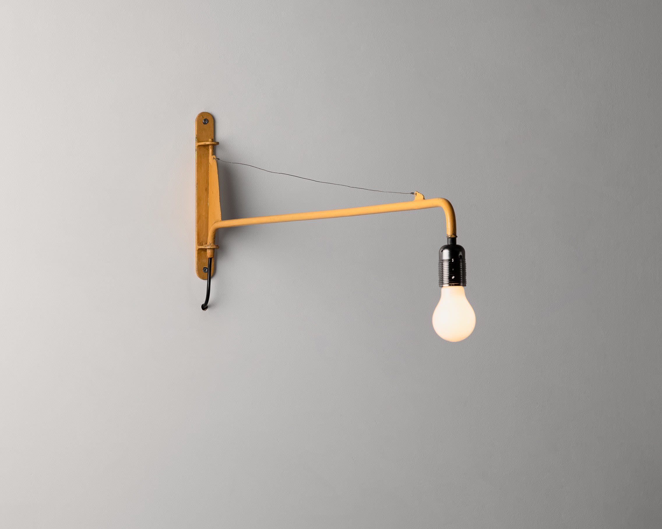 'Petite Potence' Wall Lamp (Yellow)