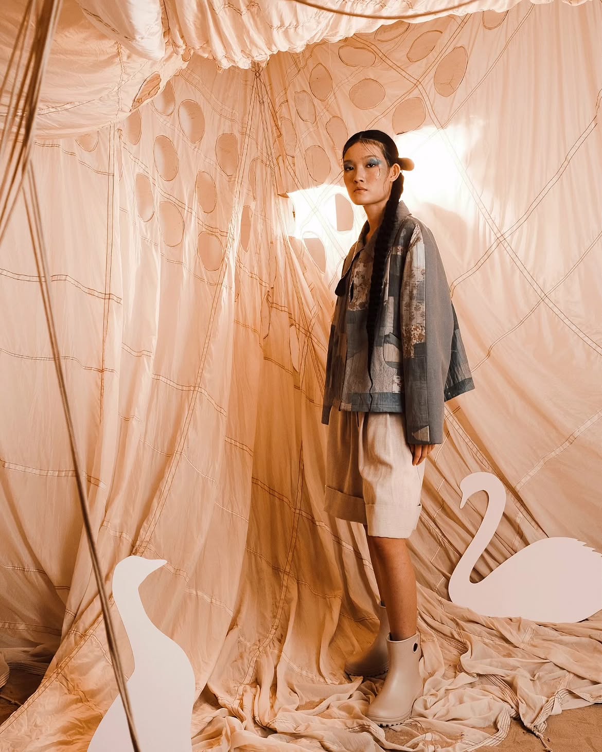 Look 13 — "SOS: water"