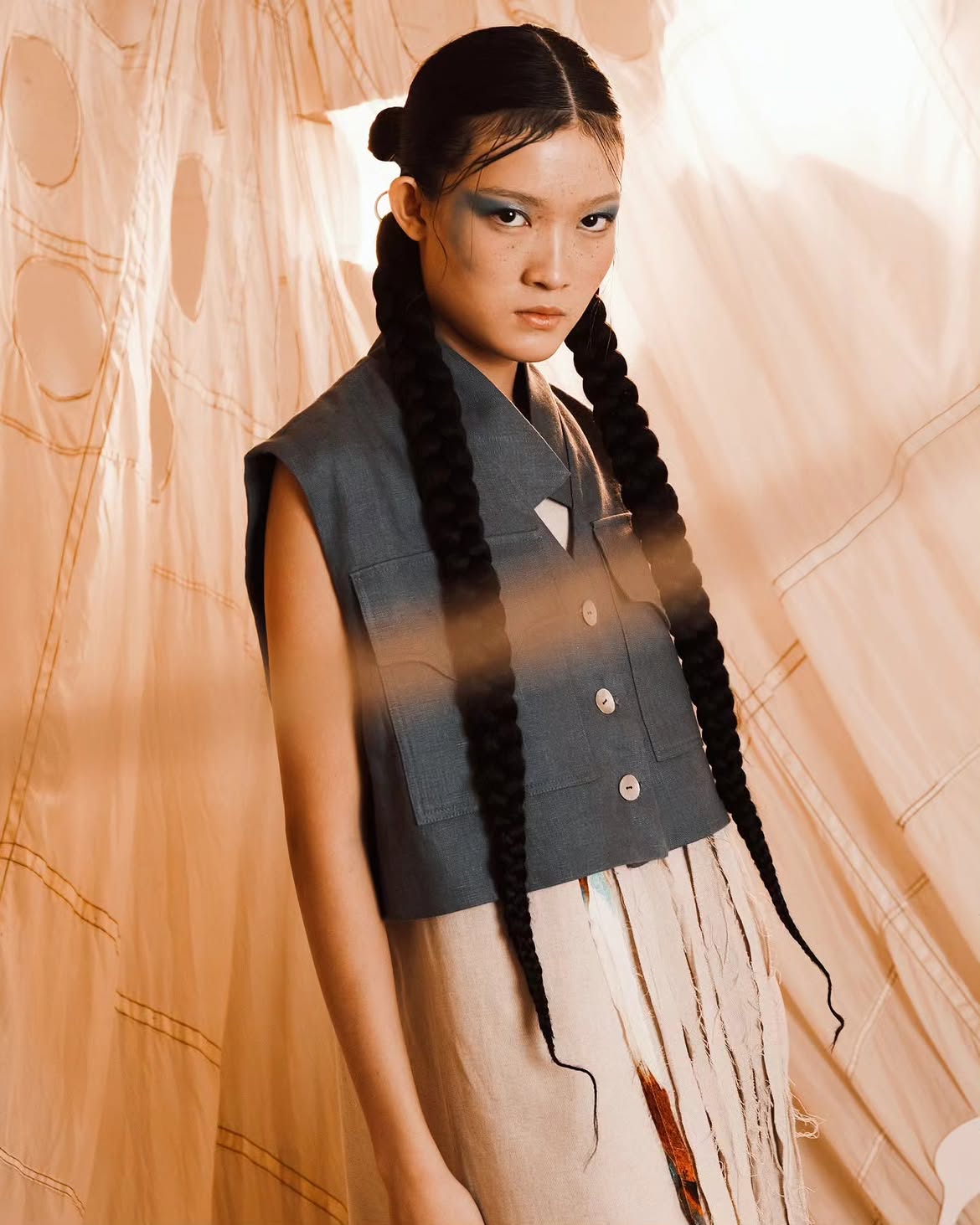 Look 14 — "SOS: water"