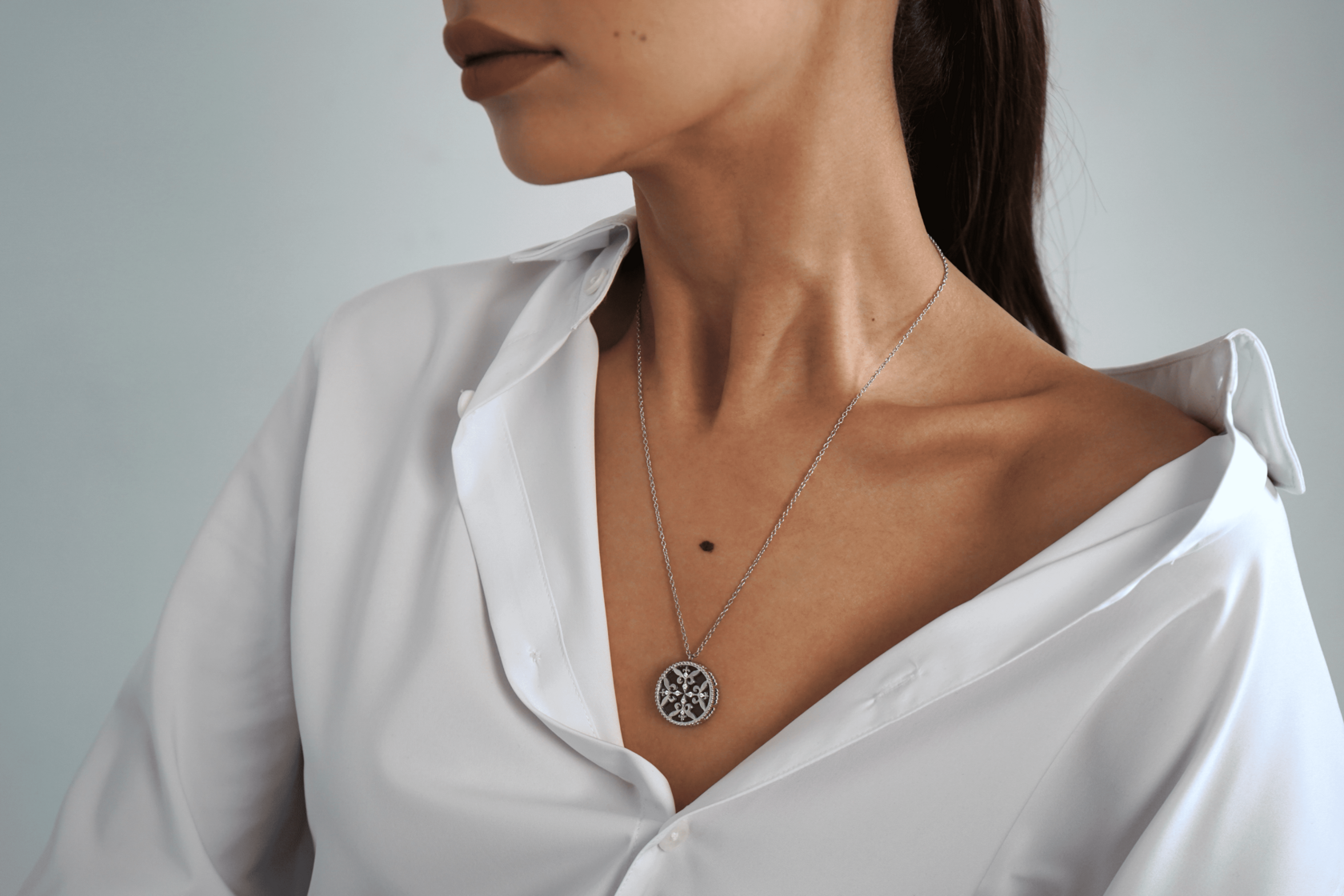 Necklace Qus Qanattary