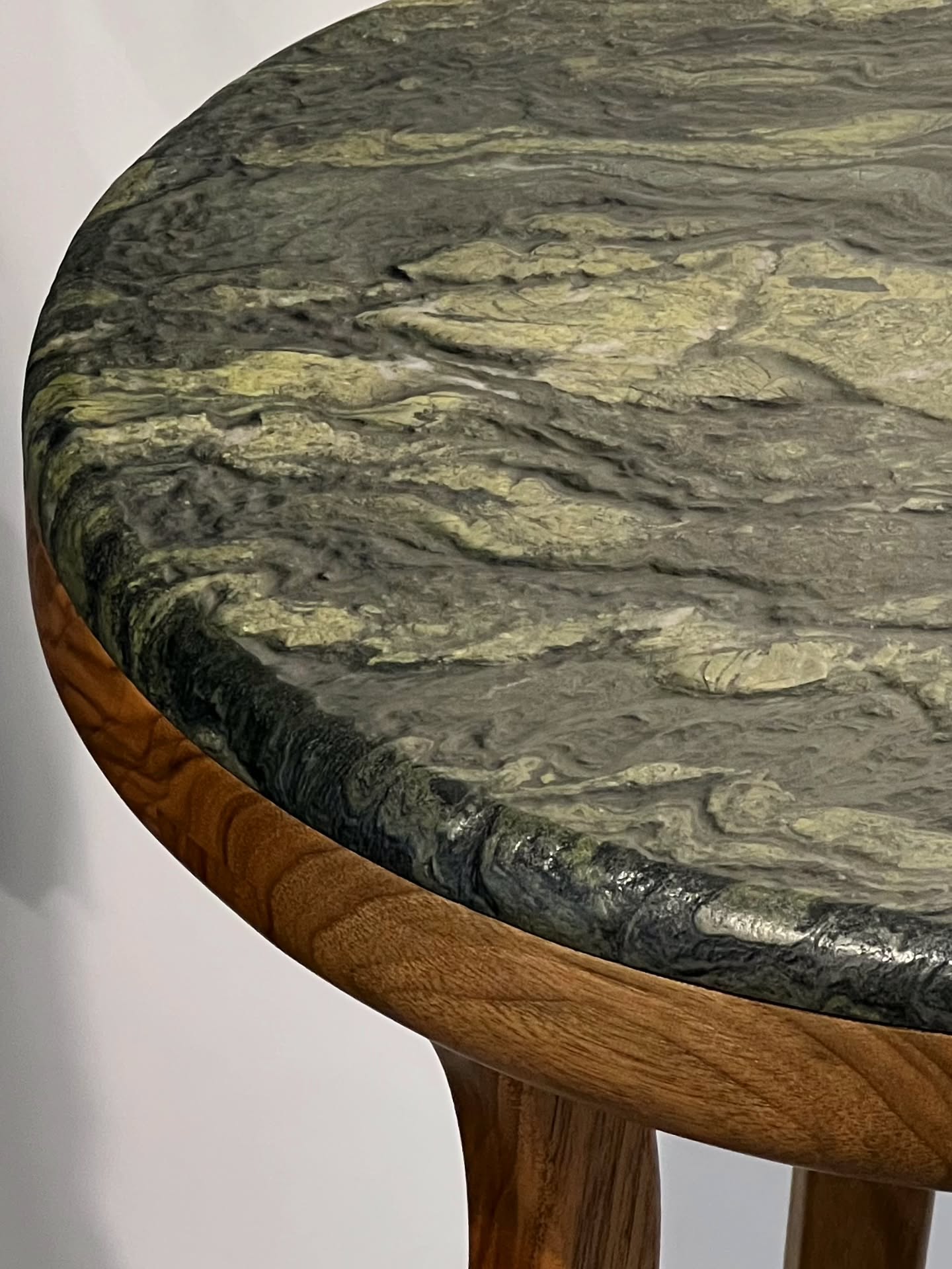 Nazak Arai Stool by Hamze Defaei Woodworks