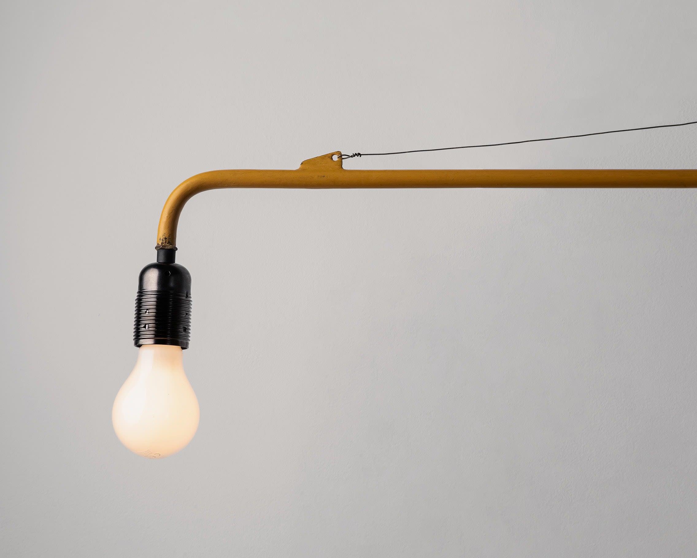 'Petite Potence' Wall Lamp (Yellow)