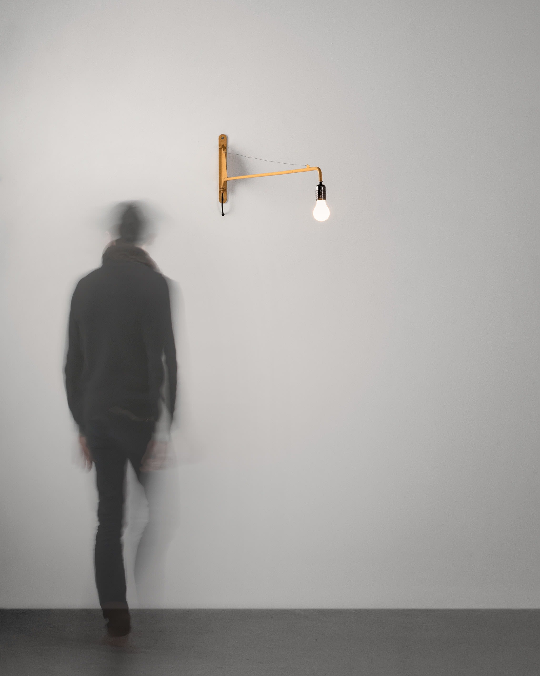 'Petite Potence' Wall Lamp (Yellow)